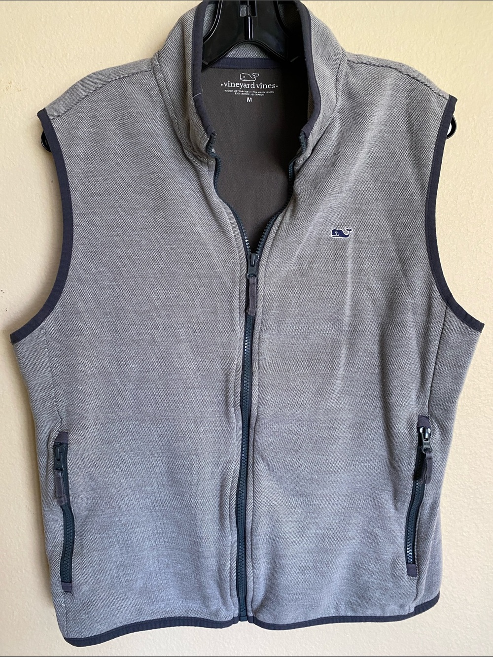 Vineyard Vines Men's Gray Full-Zip Sleeveless Vest